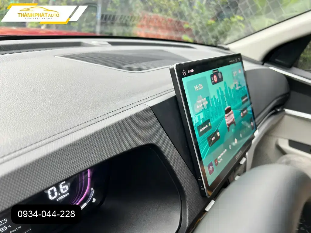 Android Box Ford Everest 2022 - Trung Tâm Gắn Chính Hãng TPHCM ảnh thực tế 2