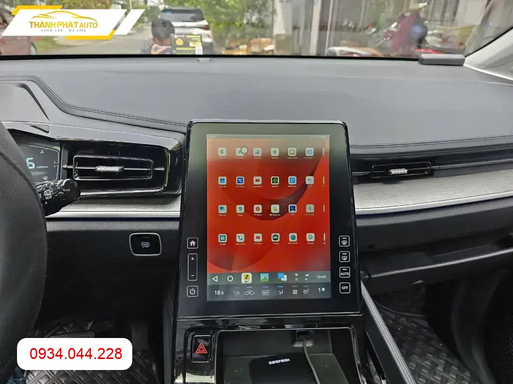 Android Box Hyundai Custin 2025 - Trung Tâm Lắp Đặt Chính Hãng TPHCM