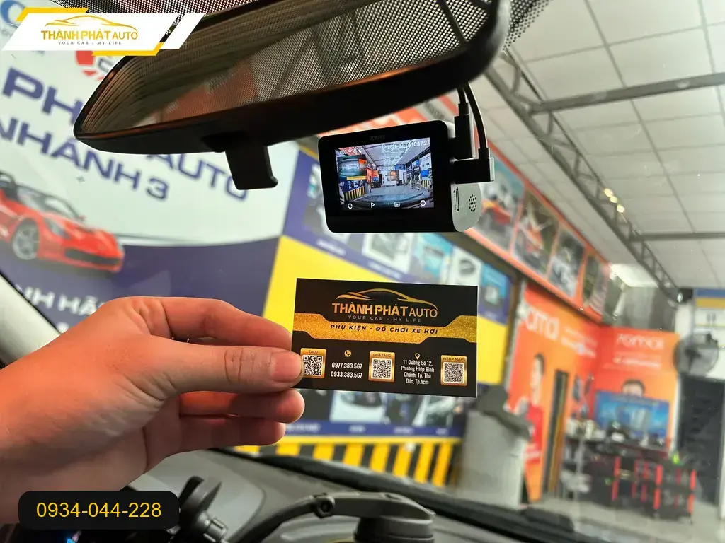 Camera hành trình Ford Ranger 2011 - Trung Tâm Lắp Đặt Chính Hãng TPHCM ảnh thực tế 2