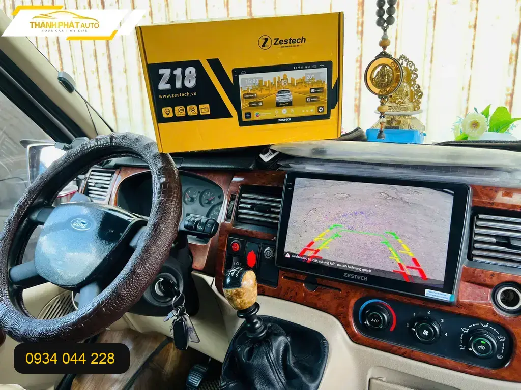 Màn Hình Android Ford Transit 2015 - Trung Tâm Lắp Đặt Uy Tín TPHCM