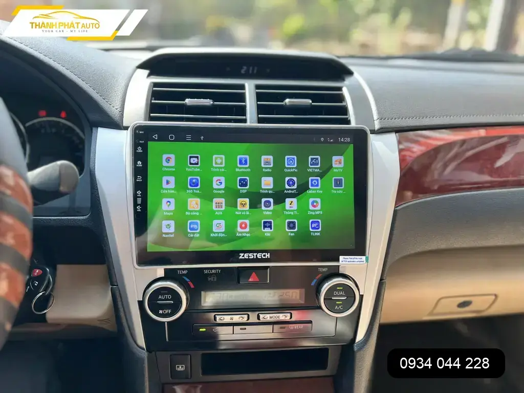 Màn Hình Android Toyota Camry 2017 - Địa Chỉ Lắp Đặt Uy Tín TPHCM ảnh thực tế 3