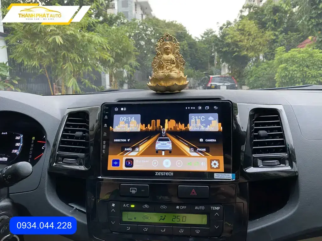 Màn Hình Android Toyota Fortuner 2016 - Địa Chỉ Lắp Đặt Uy Tín TPHCM