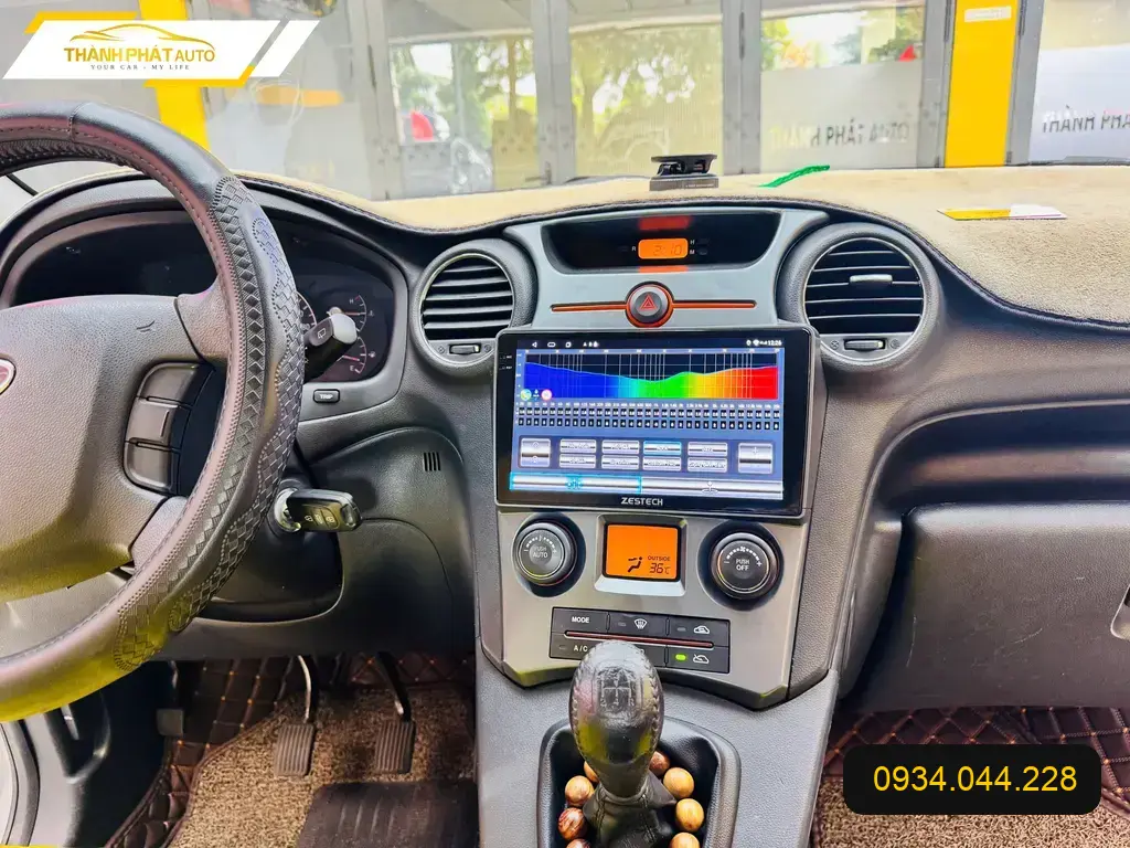 Màn Hình Android Toyota Innova 2015 - Trung Tâm Lắp Đặt Uy Tín TPHCM ảnh thực tế 2
