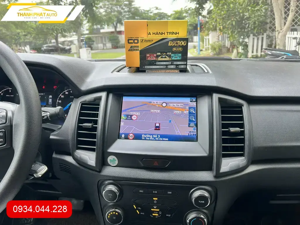 Android Box cho Ford Ranger 2021 - Địa Chỉ Lắp Đặt Uy Tín Giá Tốt Tại TPHCM ảnh thực tế 3