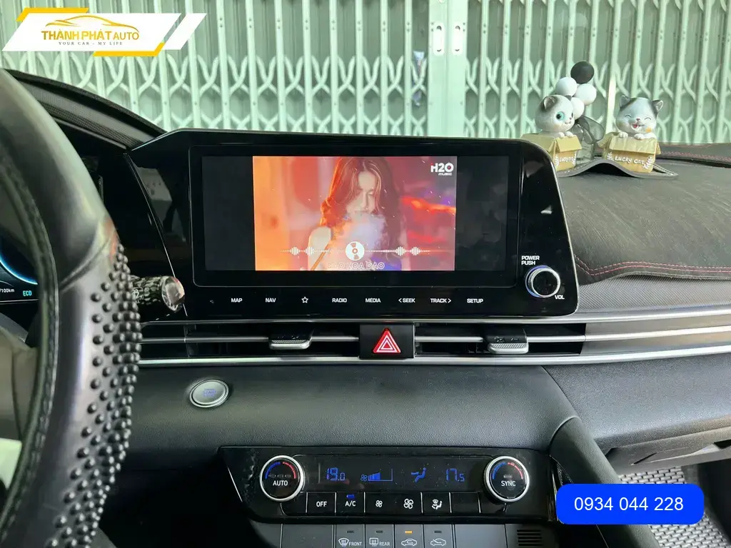 Android Box Hyundai Elantra 2026 - Trung Tâm Lắp Đặt Uy Tín TPHCM