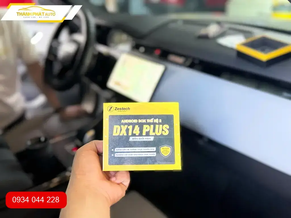 Anh Quang lắp Android Box Range Rover Velar 2026 Quận 9 để nâng tầm trải nghiệm ảnh thực tế 3
