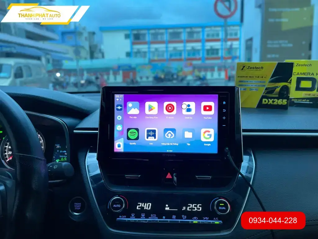 Android Box Toyota Corolla Cross 2025 - Địa Chỉ Lắp Đặt Chính Hãng TPHCM