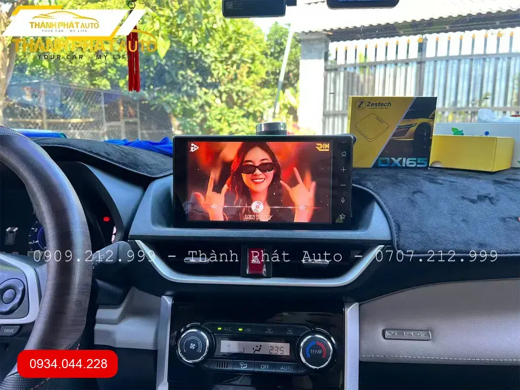 Android Box Toyota Raize - Lắp Đặt Chính Hãng Uy Tín Tại Quận 1 TPHCM ảnh thực tế 3