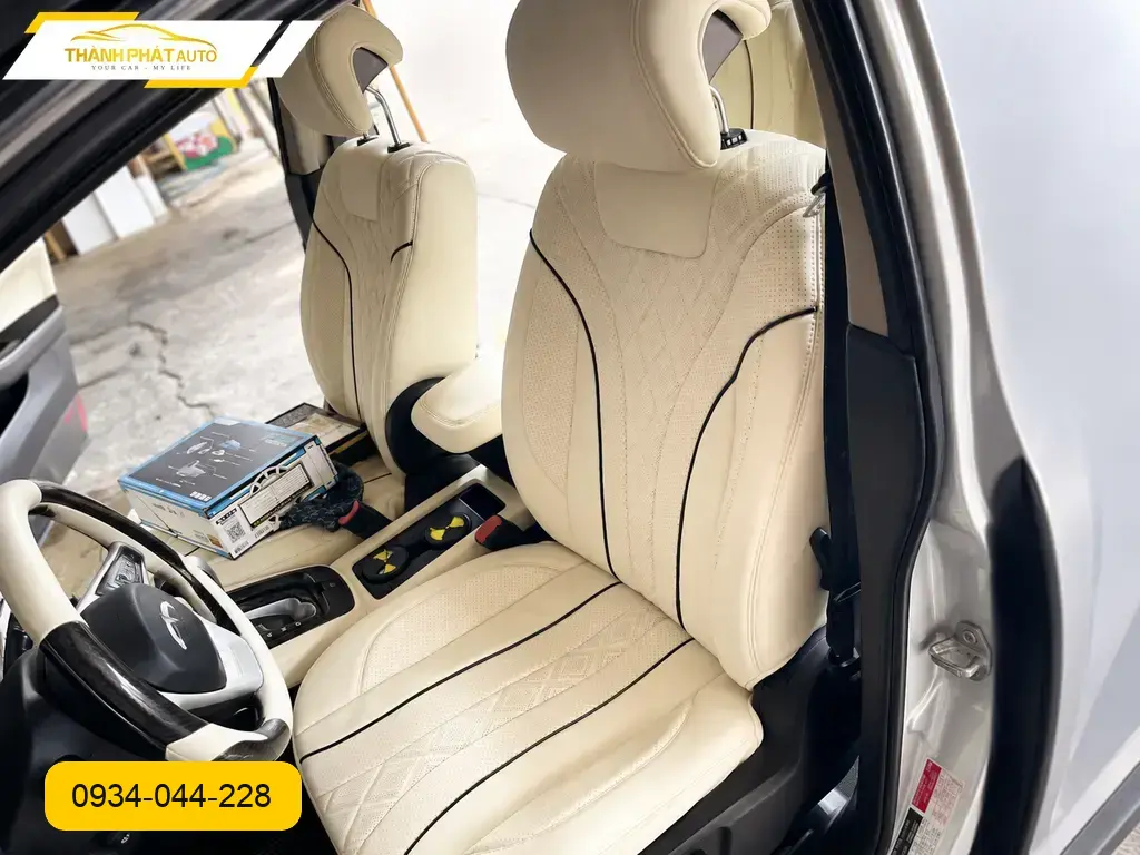 Bọc Ghế Da Chevrolet Captiva 2017 - Địa Chỉ Lắp Đặt Uy Tín TPHCM