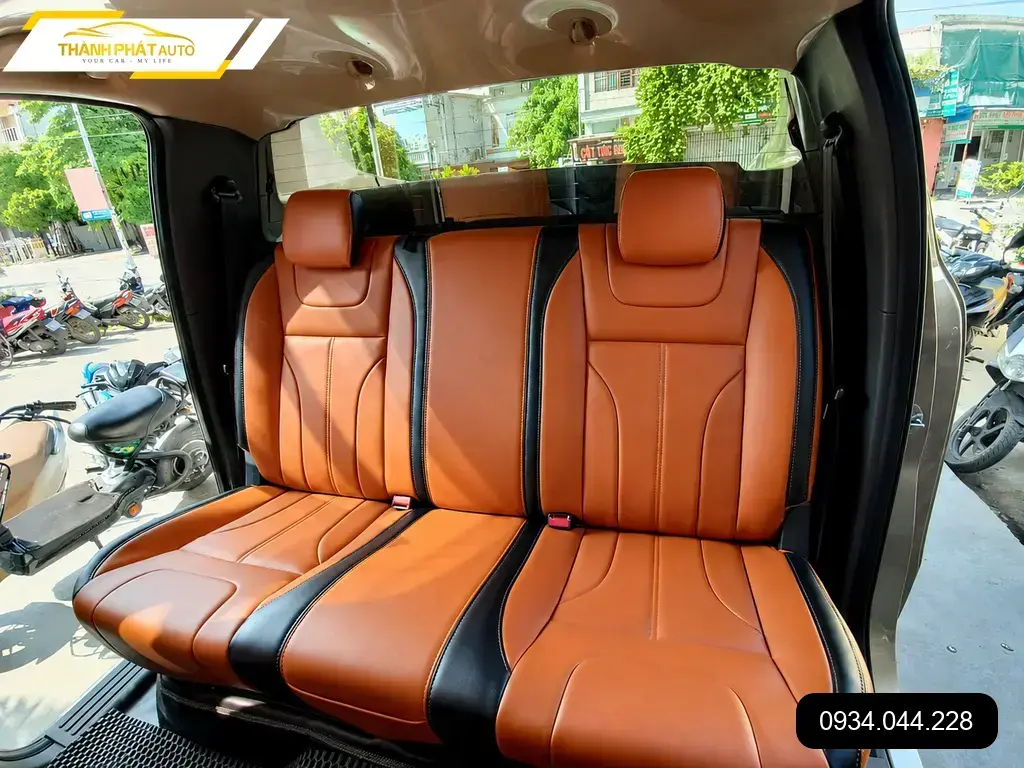 Bọc Ghế Da Ford Escape - Trung Tâm Lắp Đặt Chất Lượng Cao Tại TPHCM