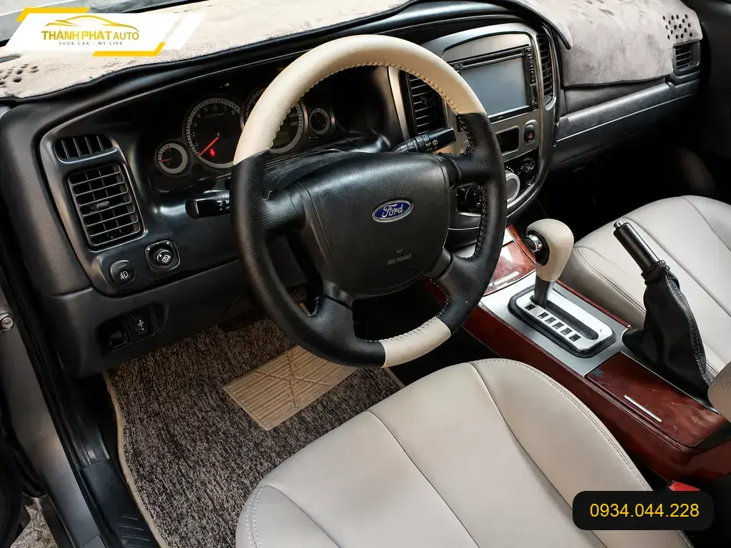 Bọc Ghế Da Ford Escape - Trung Tâm Gắn Chính Hãng Cao Cấp Hóc Môn TPHCM ảnh thực tế 2