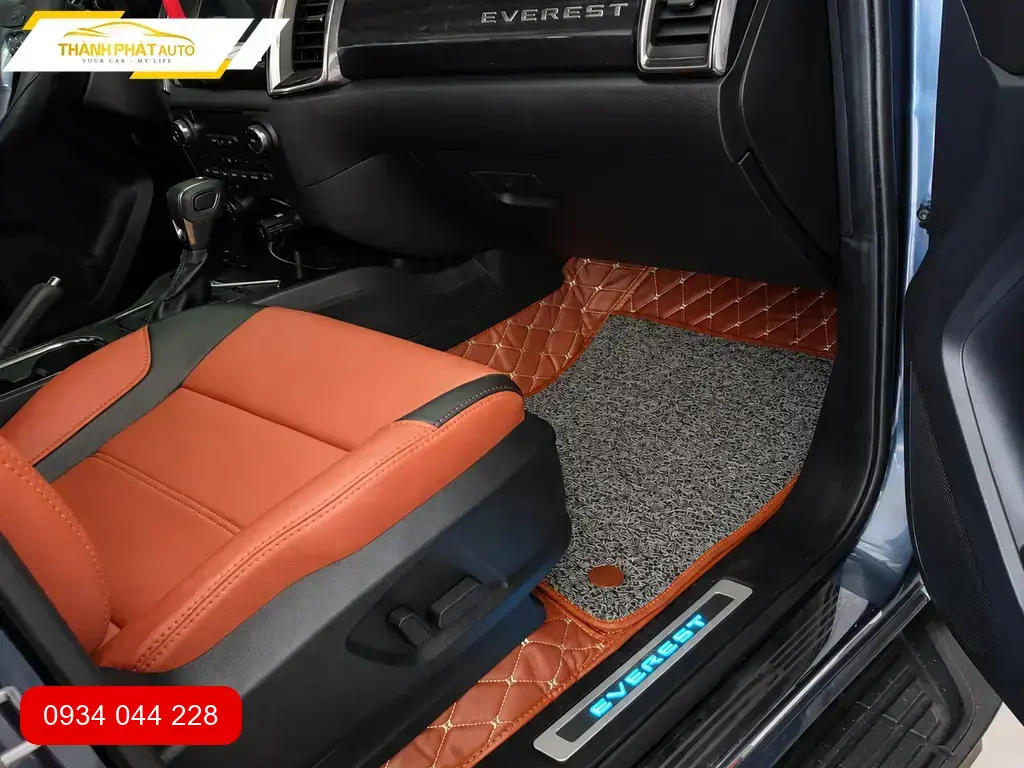 Bọc Ghế Da Ford Everest - Địa Chỉ Chuyên Nghiệp Nâng Cấp Nội Thất Xe Hơi TPHCM