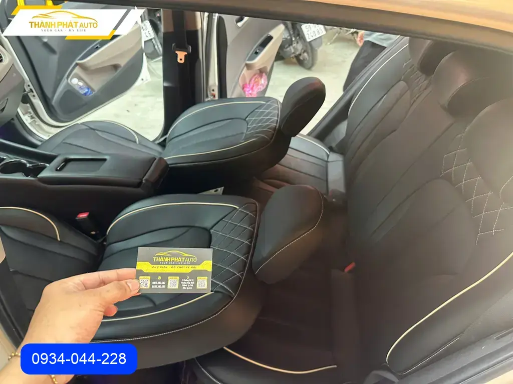 Bọc Ghế Da Hyundai i10 2019 - Nơi Gắn Chính Hãng Giá Tốt TPHCM ảnh thực tế 2