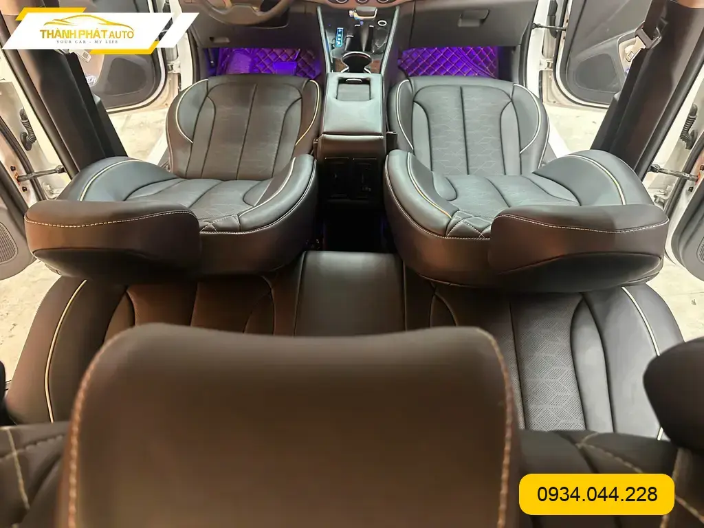 Bọc Ghế Da Hyundai i10 2021 - Trung Tâm Gắn Da Xe Hơi Chính Hãng TPHCM ảnh thực tế 2