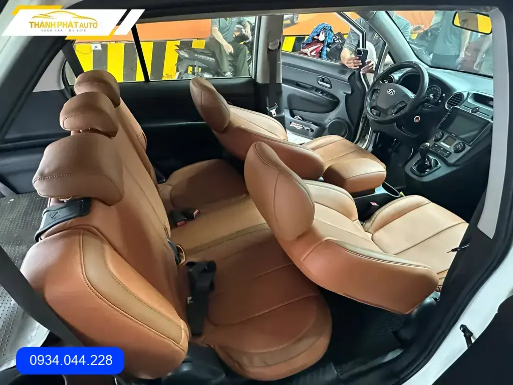 Bọc Ghế Da Kia Carens - Địa Chỉ Thi Công Uy Tín Quận 12 TPHCM ảnh thực tế 2
