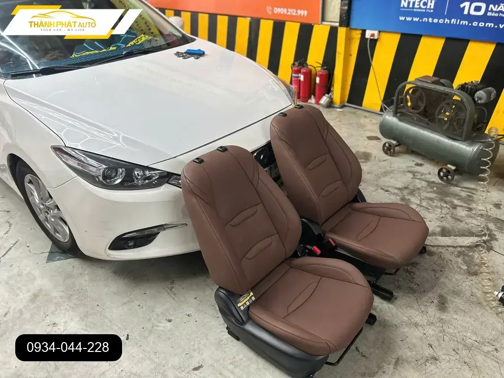 Bọc Ghế Da Mazda 3 2017 - Trung Tâm Nâng Cấp Nội Thất Ô Tô Uy Tín TPHCM ảnh thực tế 3