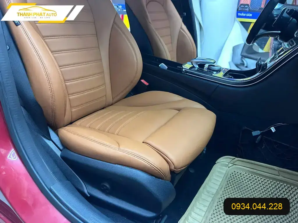 Bọc Ghế Da Mercedes C300 - Địa Chỉ Thi Công Ghế Da Cao Cấp TPHCM ảnh thực tế 2