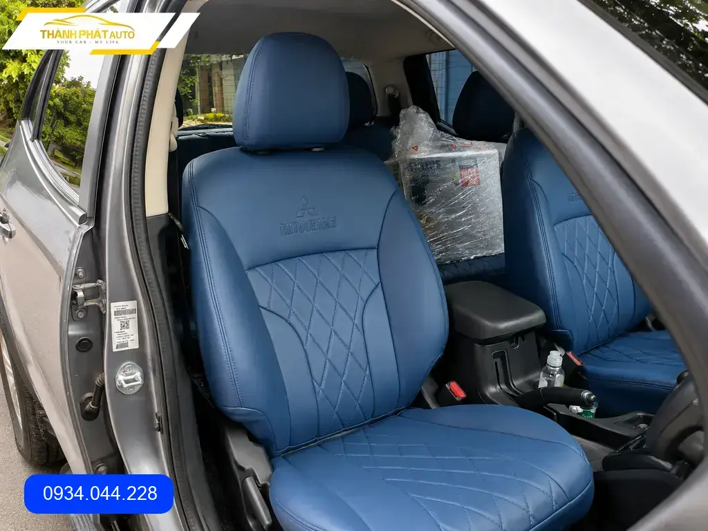 Bọc Ghế Da Mitsubishi Triton 2019 - Địa Chỉ Lắp Đặt Uy Tín TPHCM