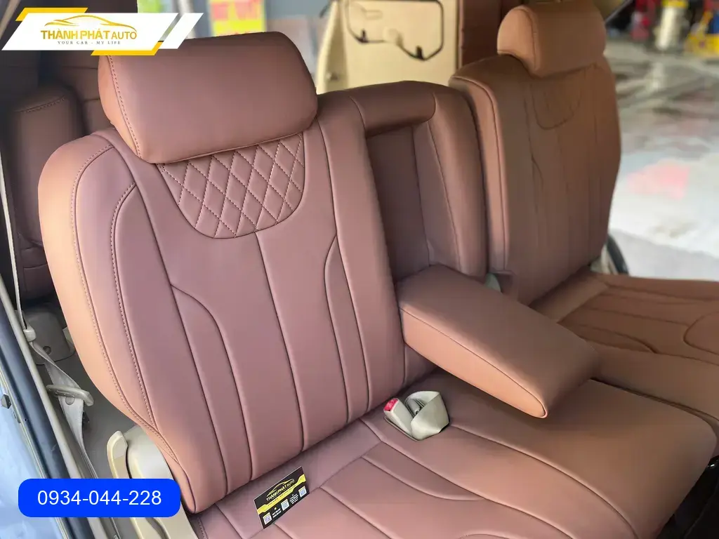 Bọc Ghế Da Toyota Fortuner 2017 - Trung Tâm Lắp Đặt Uy Tín TPHCM