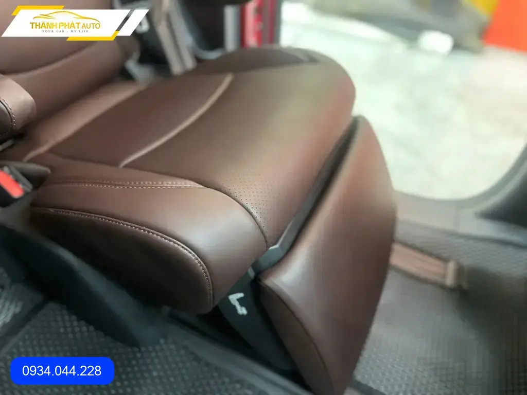 Bọc Ghế Da Toyota Sienna 2018 - Trung Tâm Bọc Ghế Da Xe Hơi Chính Hãng TPHCM ảnh thực tế 2