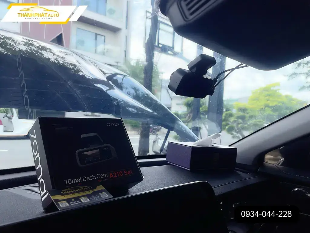 Anh Cường lắp cam hành trình oto Omoda C5 tại Quận 9 để ghi lại mọi khoảnh khắc ảnh thực tế 2