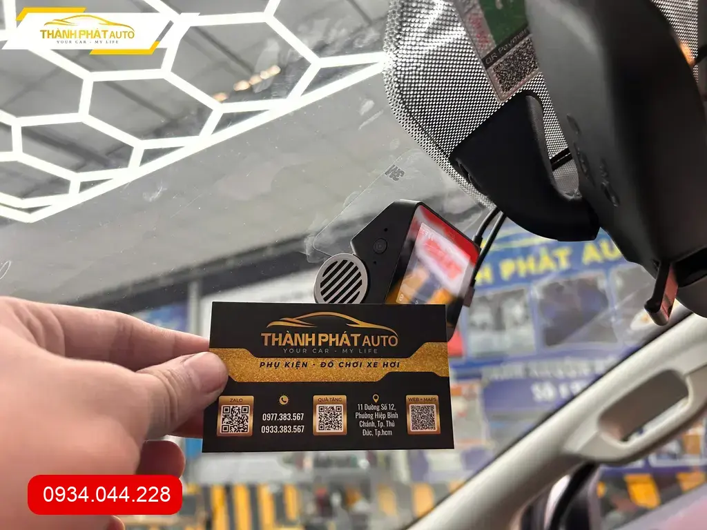 Camera Hành Trình Ford Ranger 2017 - Nơi Lắp Đặt Chính Hãng TPHCM ảnh thực tế 2