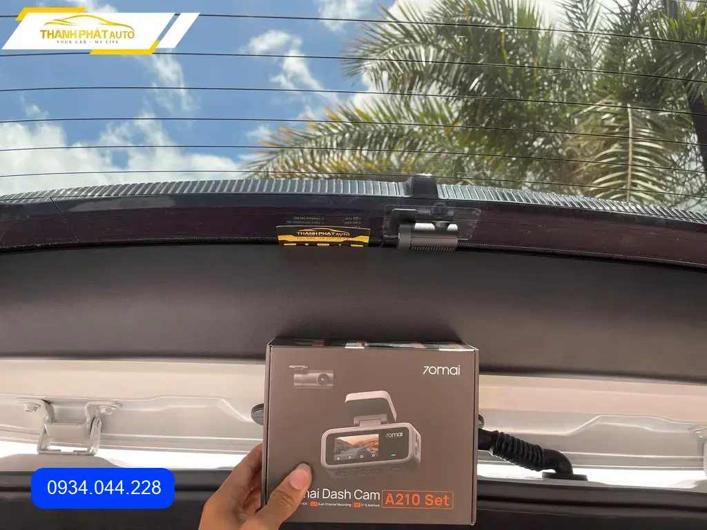 Camera Hành Trình Ô Tô GAC M8 - Trung Tâm Lắp Đặt Uy Tín TPHCM