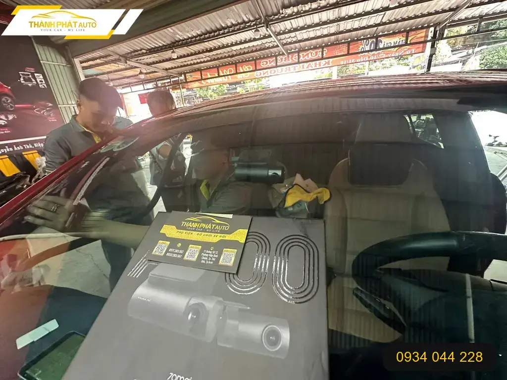 Camera hành trình Hyundai Elantra 2015 - Trung Tâm Gắn Chính Hãng TPHCM