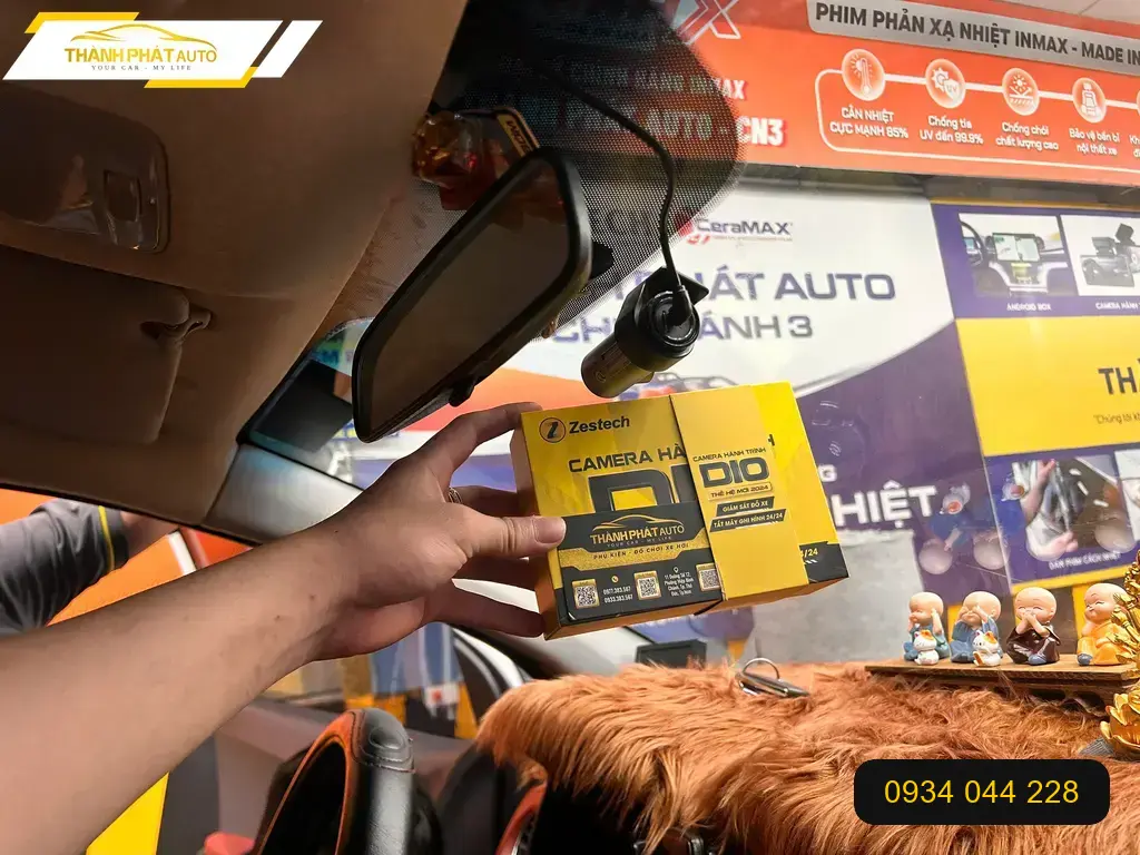 Camera Hành Trình Ô Tô Hyundai i10 2018 - Địa Chỉ Lắp Đặt Uy Tín TPHCM