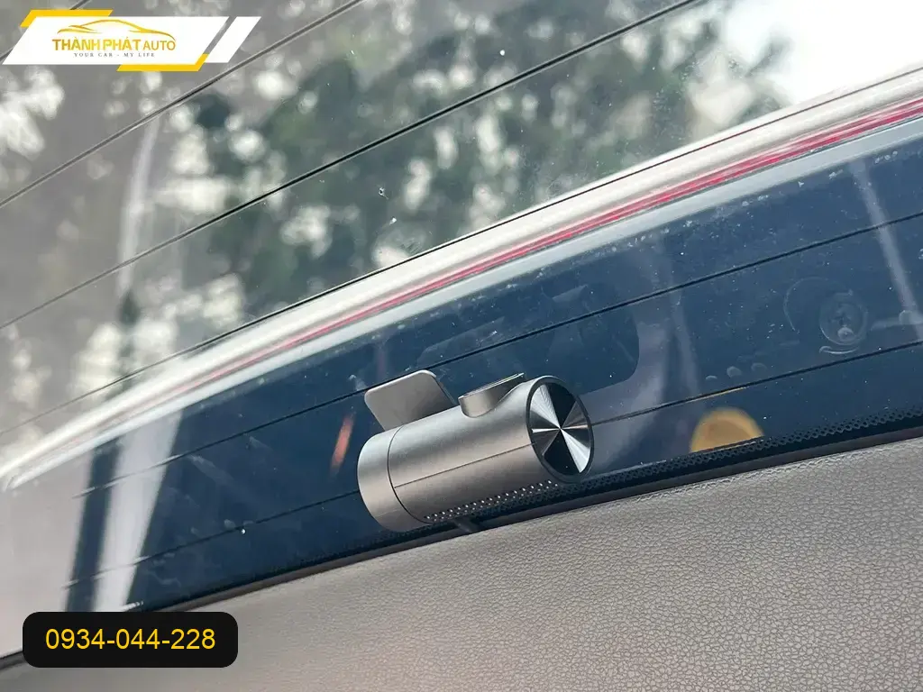Chị Lan Anh lắp Camera hành trình Hyundai Tucson để an tâm hơn khi di chuyển trong Quận 9 ảnh thực tế 3