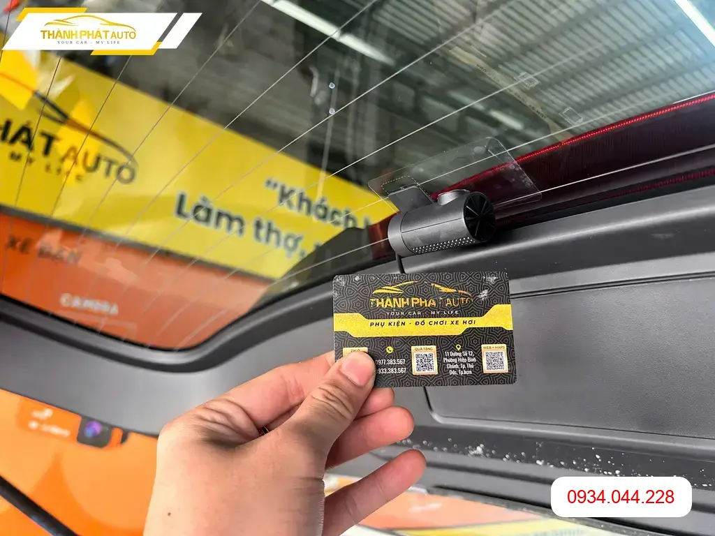 Camera Hành Trình Isuzu Mu-X 2017 - Trung Tâm Lắp Đặt Uy Tín TPHCM