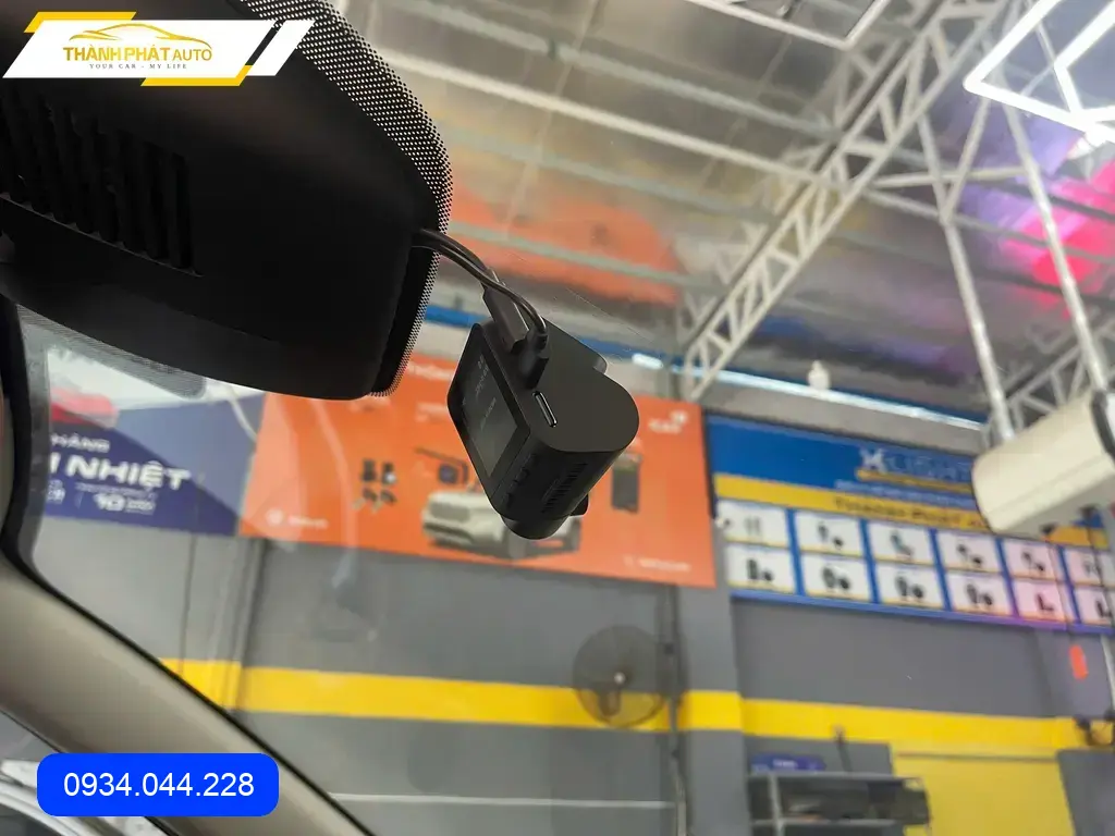Camera Hành Trình Ô Tô Mazda CX5 2019 - Trung Tâm Lắp Đặt Uy Tín TPHCM ảnh thực tế 2