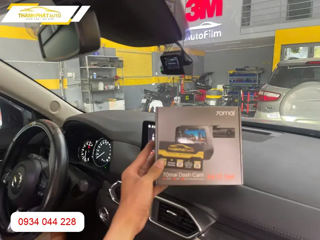 Camera Hành Trình Ô Tô Mazda CX5 2022 - Trung Tâm Lắp Đặt Giá Tốt TPHCM ảnh thực tế 2