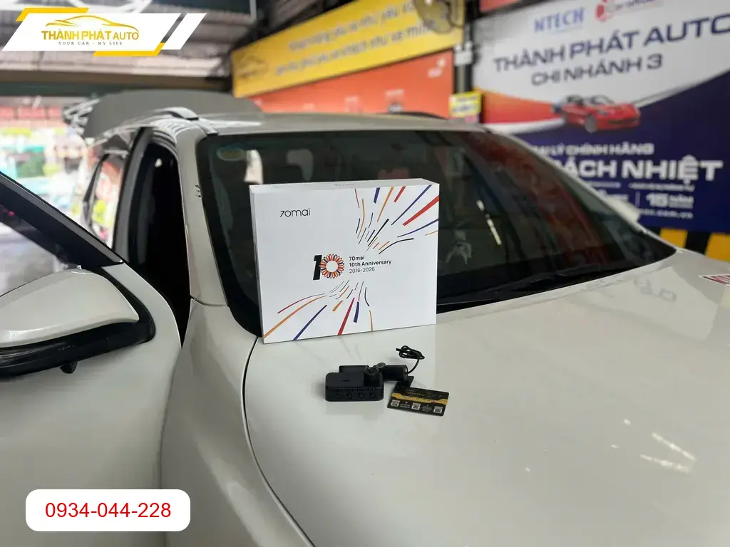 Camera Hành Trình Toyota Fortuner 2023 - Trung Tâm Lắp Đặt Uy Tín TPHCM ảnh thực tế 2