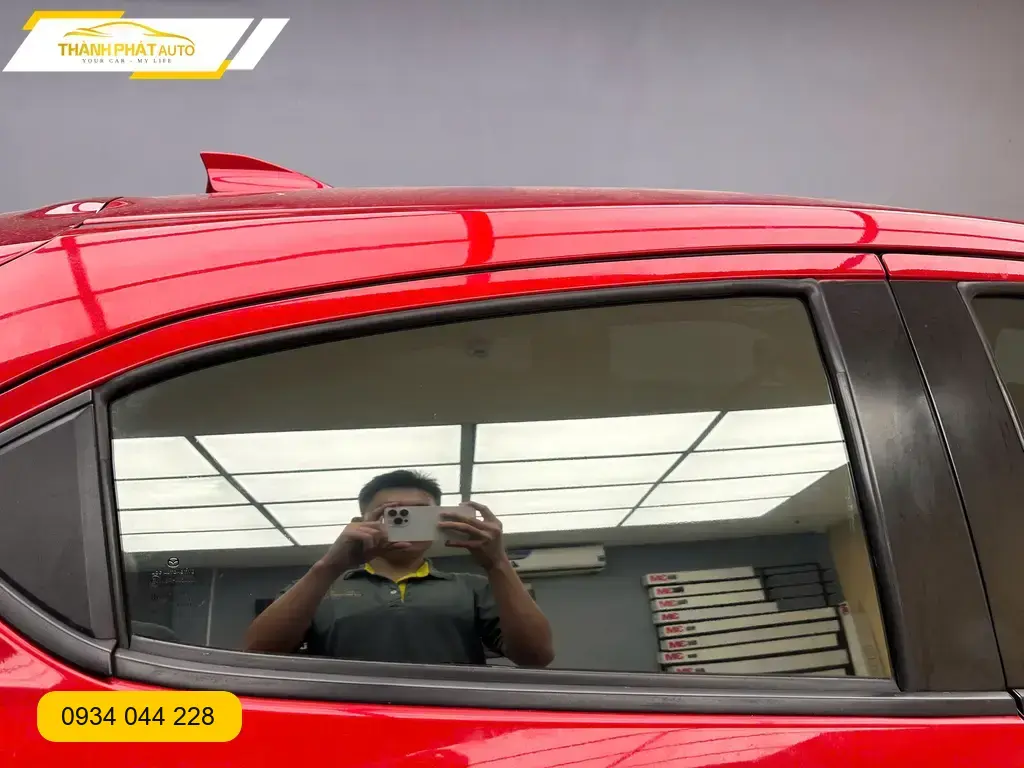 Dán Phim Cách Nhiệt Mazda 2 2020 - Trung Tâm Thi Công Uy Tín TPHCM ảnh thực tế 2