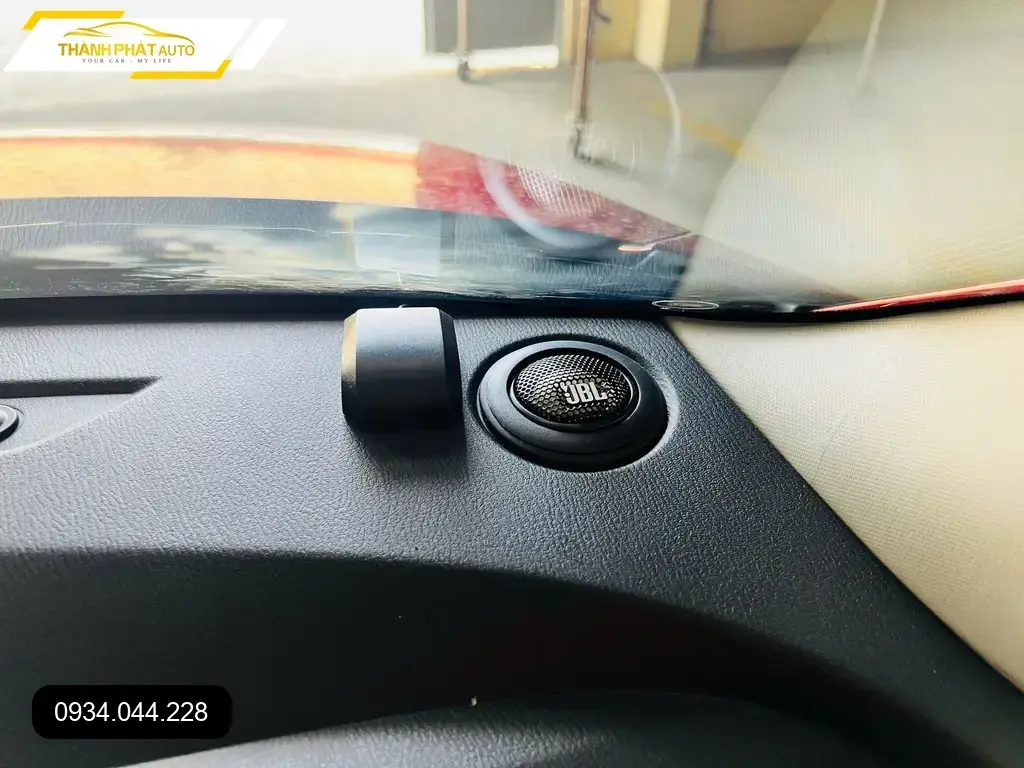 Độ Loa Ô Tô Mazda 2 2019 - Nơi Nâng Cấp Âm Thanh Xe Hơi Chất Lượng TPHCM