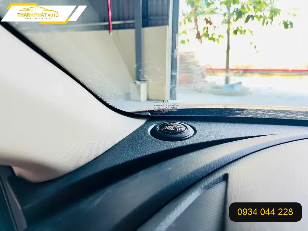 Độ Loa Ô Tô Mazda 2 Chất Lượng Cao - Địa Chỉ Lắp Đặt Chính Hãng Hóc Môn TPHCM