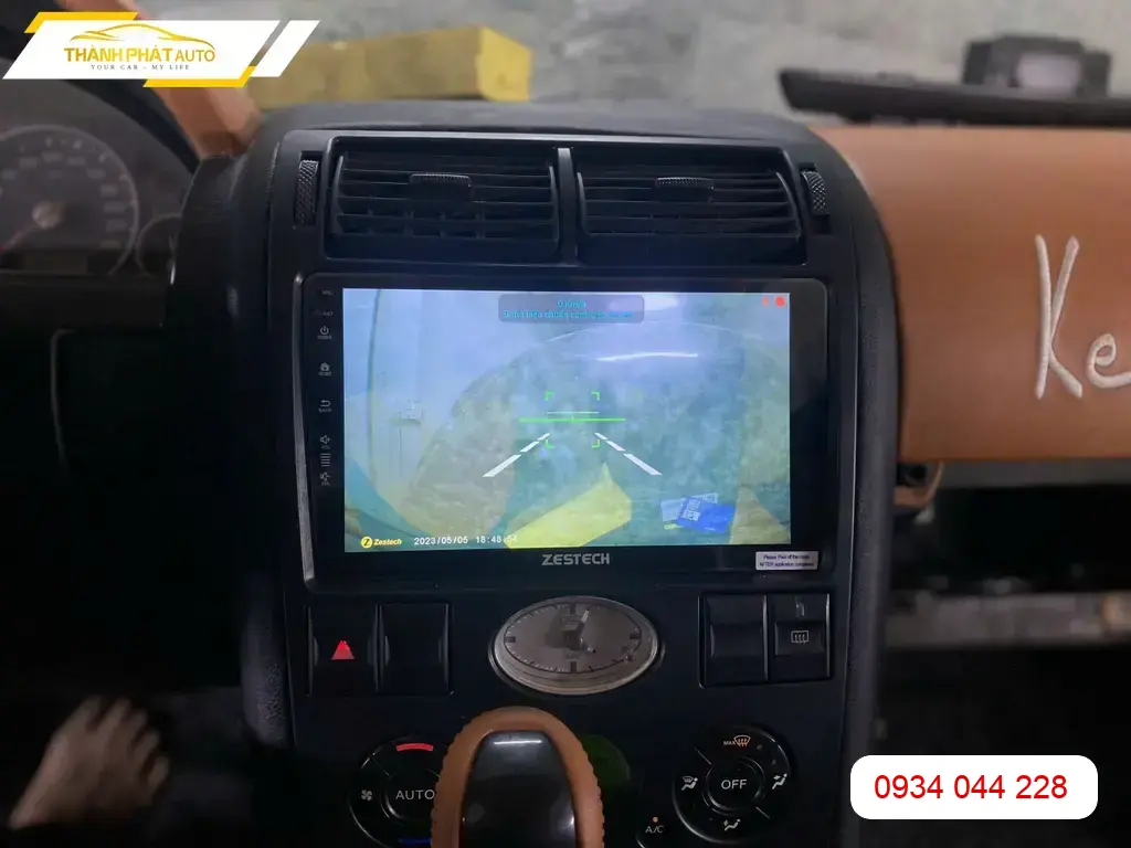 Màn Hình Android Ô Tô Ford Mondeo 2006 - Địa Chỉ Lắp Đặt Uy Tín TPHCM