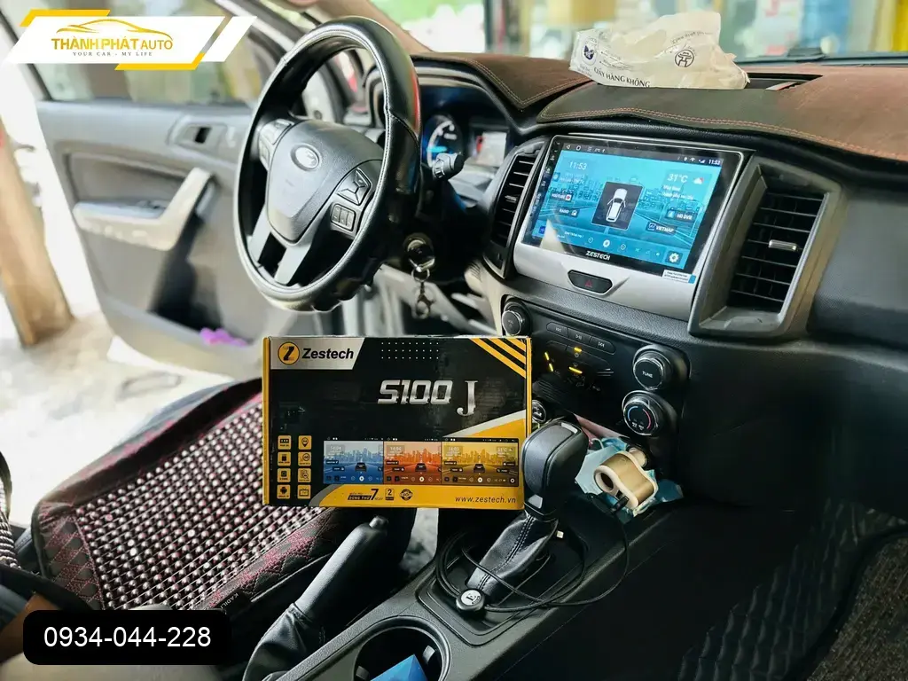 Màn Hình Android Ô Tô Ford Wildtrak - Trung Tâm Lắp Đặt Uy Tín Gò Vấp TPHCM