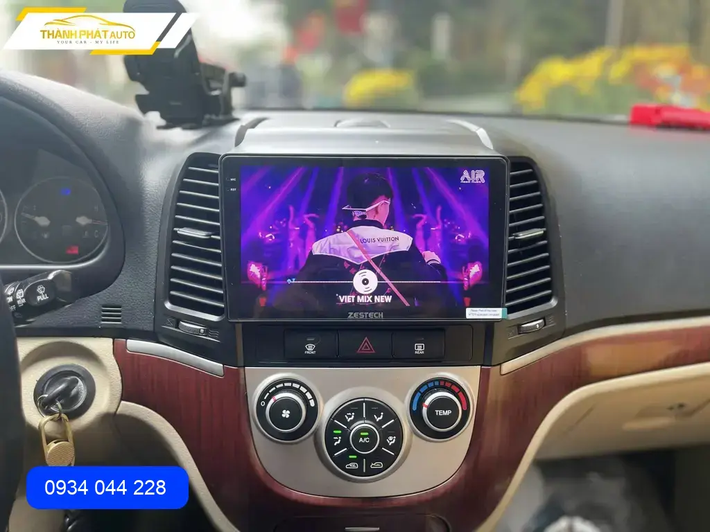 Màn Hình Android Ô Tô Hyundai Santafe 2008 - Trung Tâm Lắp Đặt Uy Tín TPHCM