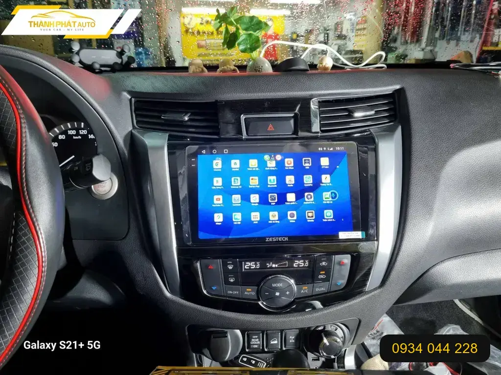 Màn Hình Android Ô Tô Nissan Navara 2025 - Trung Tâm Lắp Đặt Uy Tín TPHCM ảnh thực tế 3