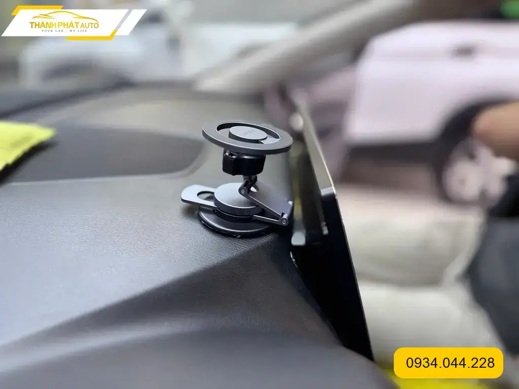 Anh Khang lắp màn hình Android Mazda 3 tại Quận 9 cho trải nghiệm lái xe mượt mà ảnh thực tế 4