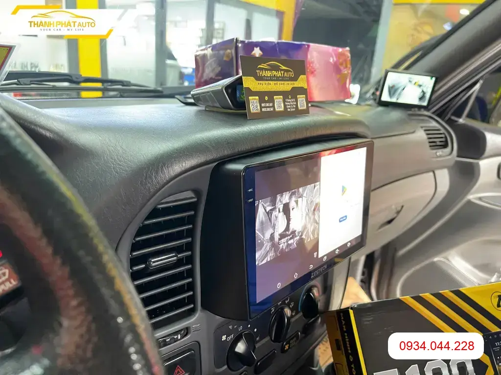 Cửa hàng lắp màn hình Android Toyota Land Cruiser 2002 uy tín tại Quận 9 ảnh thực tế 4