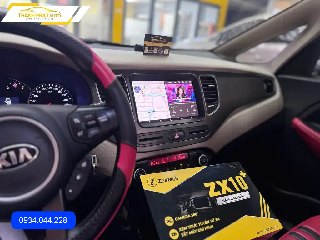 Chị Vân lắp màn hình Zestech Kia Rondo tại Quận 9 uy tín, giá tốt ảnh thực tế 4