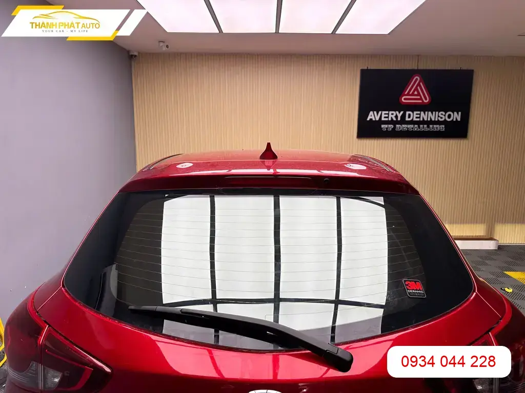 Dán Phim Cách Nhiệt Ô Tô Mazda 2 - Địa Chỉ Lắp Đặt Chính Hãng Thủ Đức TPHCM ảnh thực tế 2
