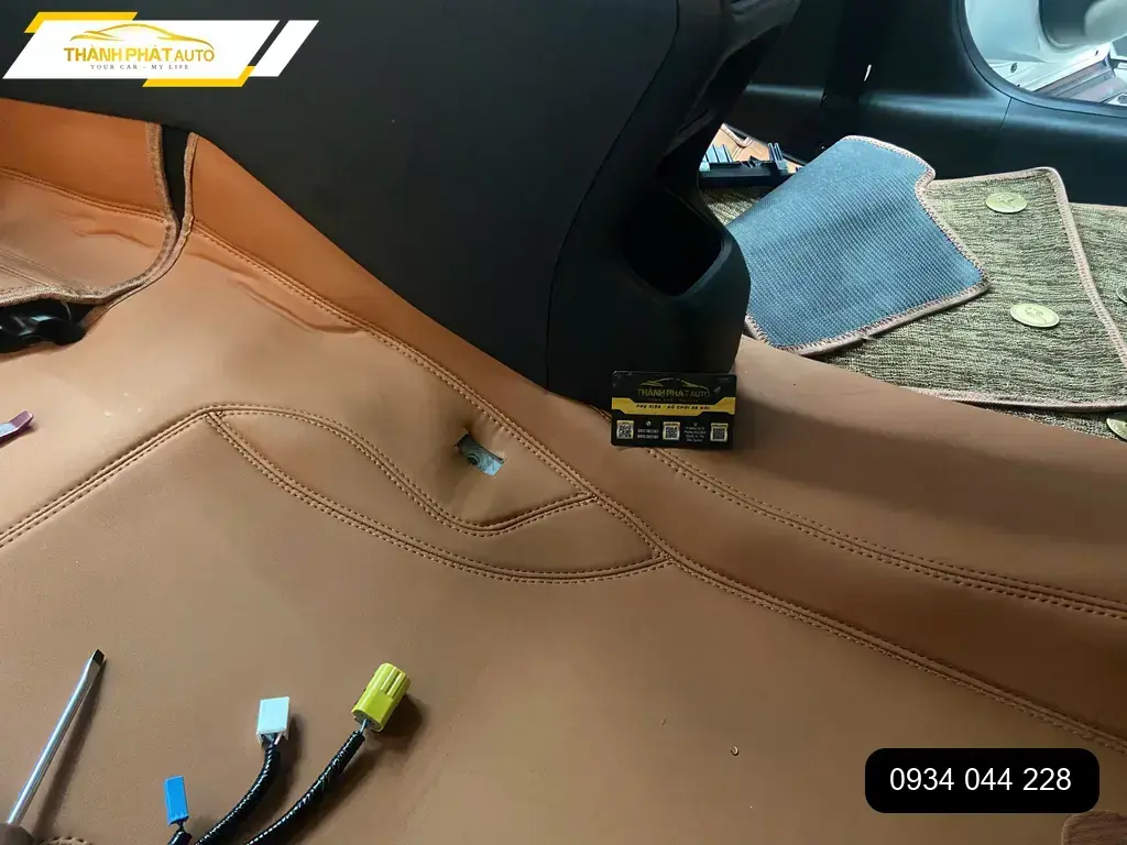 Thảm Lót Sàn Ô Tô Honda HR-V 2020 - Địa Chỉ Lắp Đặt Thảm Sàn Uy Tín TPHCM ảnh thực tế 2