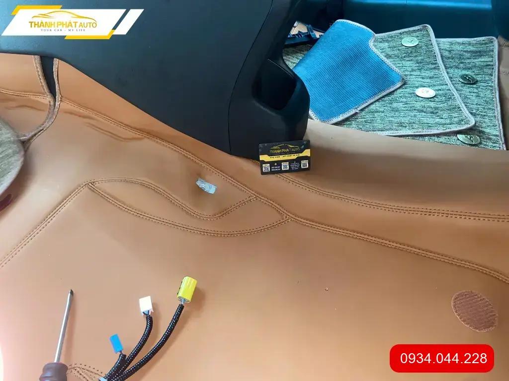 Thảm Lót Sàn Ô Tô Honda HR-V 2020 - Địa Chỉ Lắp Đặt Thảm Sàn Uy Tín TPHCM ảnh thực tế 3