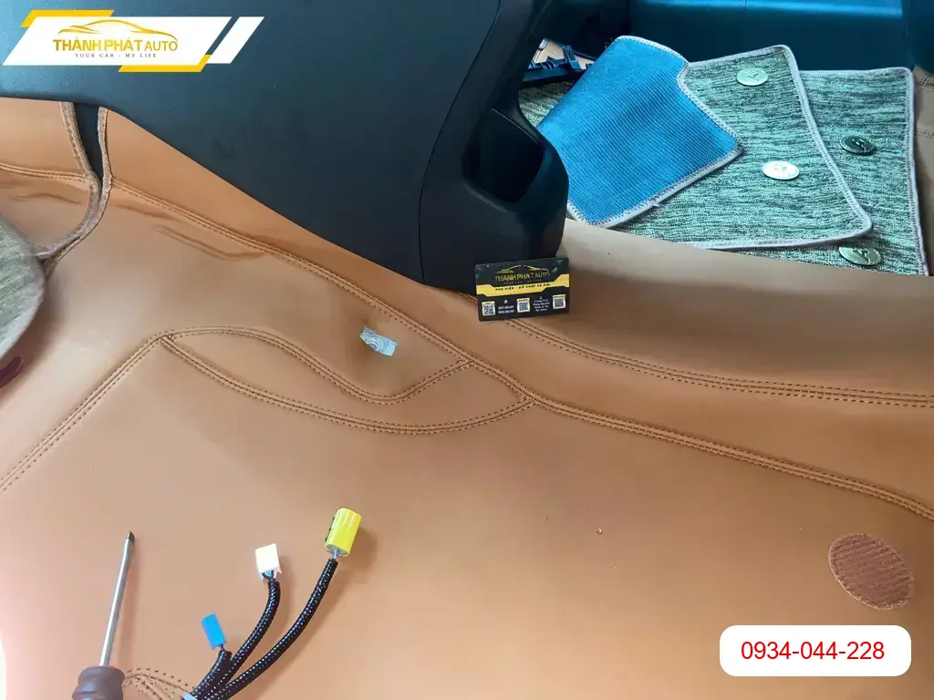 Thảm Lót Sàn Ô Tô Honda Jazz - Địa Chỉ Lắp Đặt Uy Tín Gò Vấp TPHCM