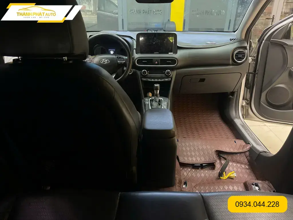 Thảm Lót Sàn Ô Tô Hyundai SantaFe - Địa Chỉ Lắp Đặt Uy Tín Quận 12