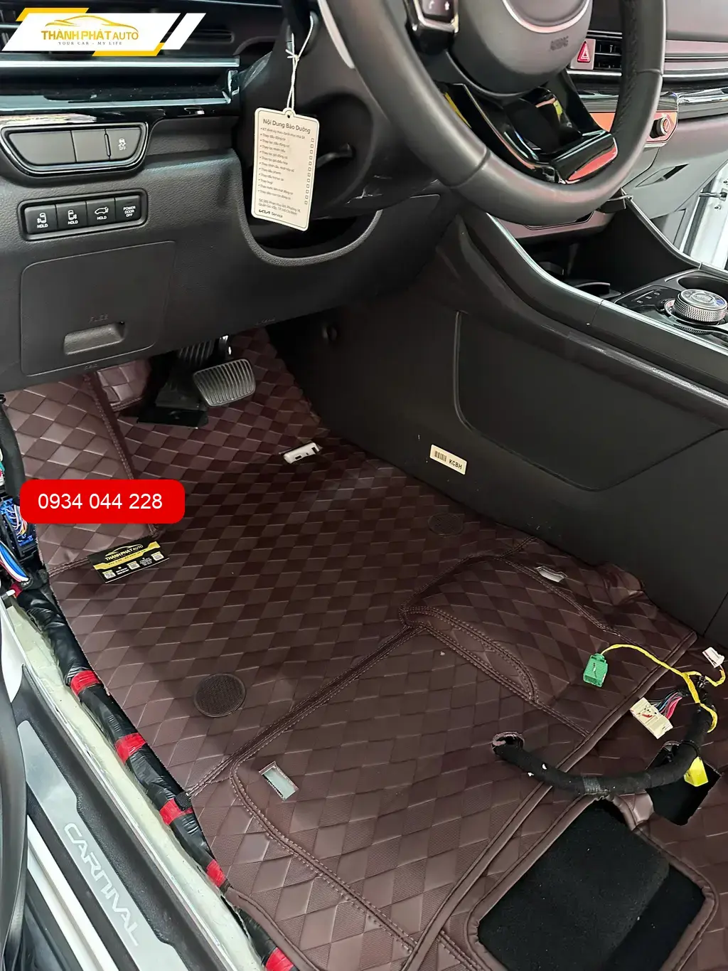 Thảm Lót Sàn Ô Tô Kia Carnival - Nơi Bán Uy Tín Giá Tốt TPHCM ảnh thực tế 3